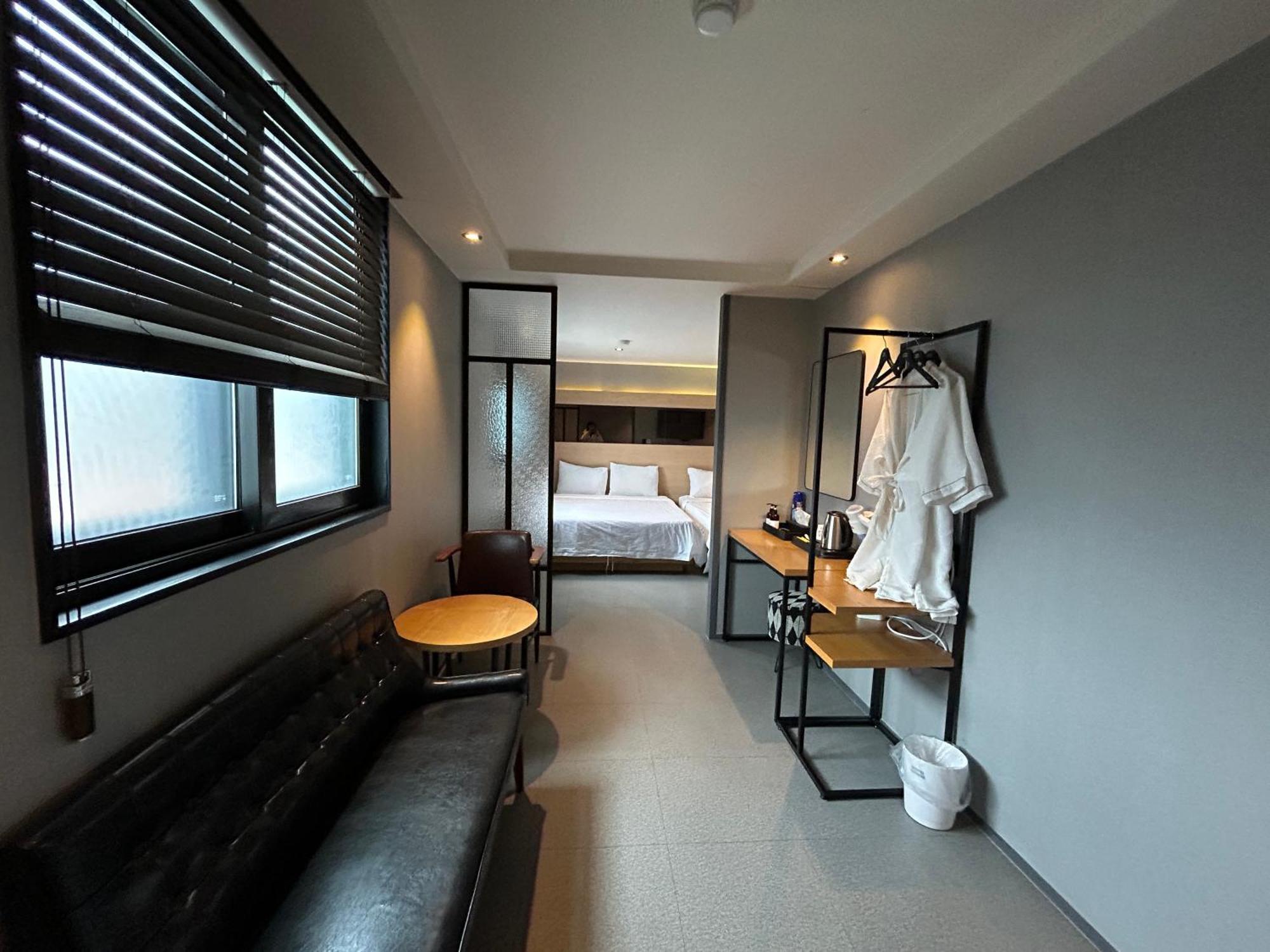 Deluxe Motel Geoje Dış mekan fotoğraf