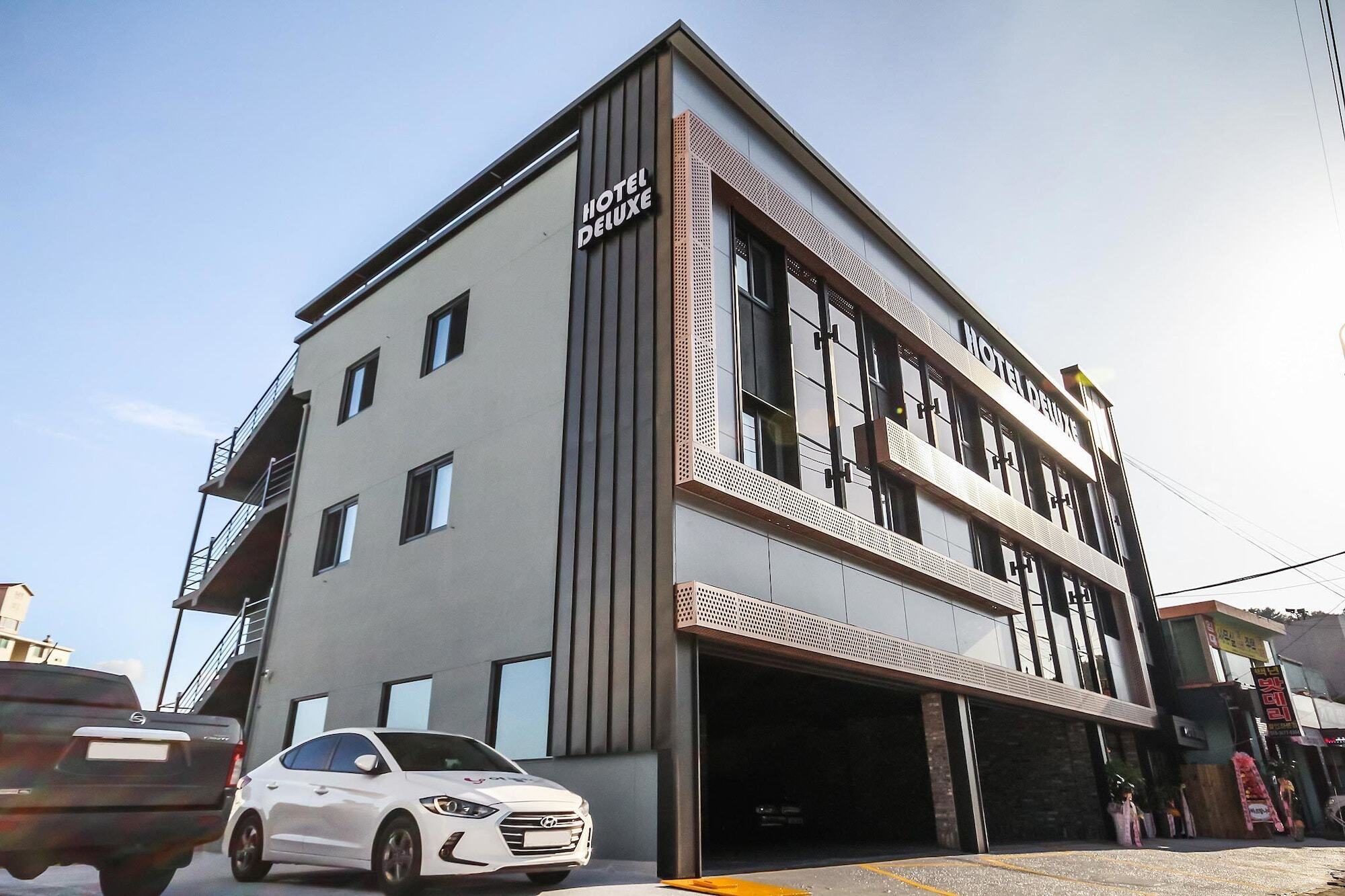 Deluxe Motel Geoje Dış mekan fotoğraf